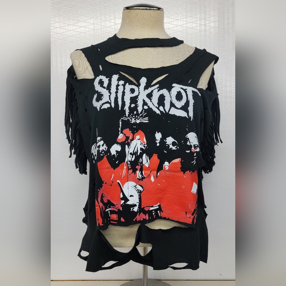 Slipknot Rock Band Distressed Black Fringe Tee